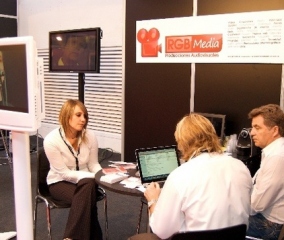 33_estands